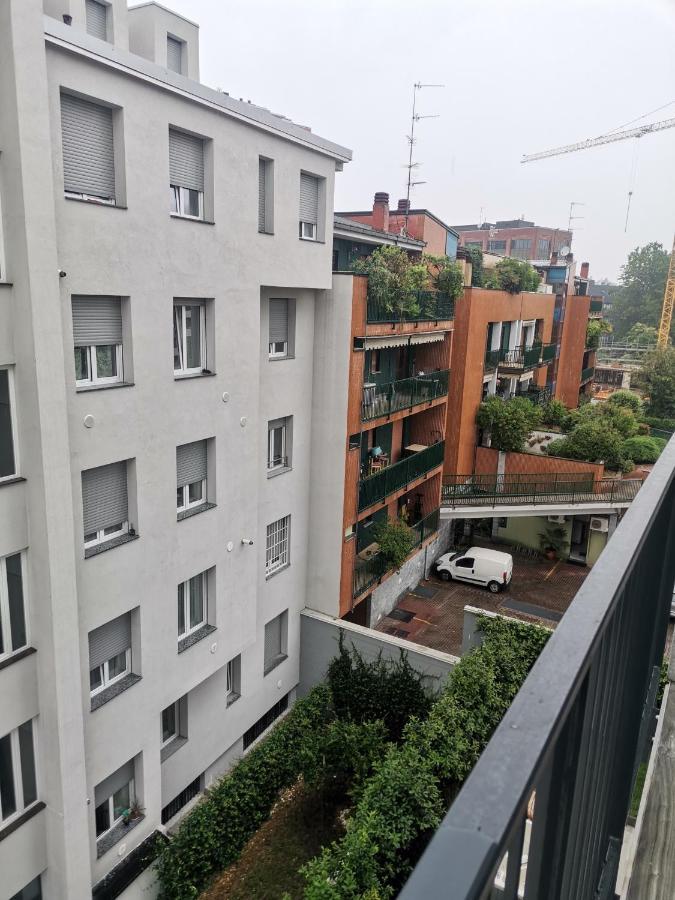B&B Portello Le Terrazze 1 Milan Luaran gambar